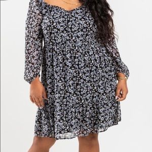 Mi Ami Francesca’s Venus floral babydoll dress